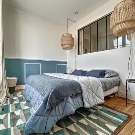 With Sea View And Balcony In Appartamento